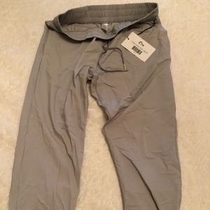 Zyia Gray Everywhere Zipper Joggers- size small